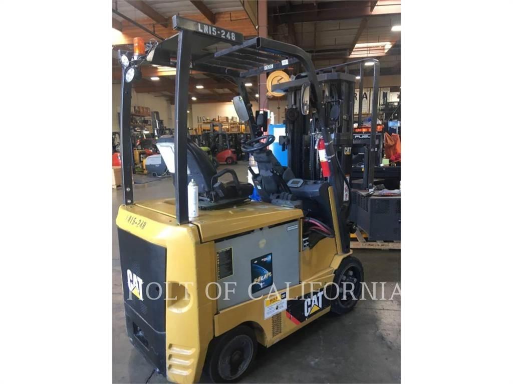 CAT MITSUBISHI EC25N2 Empilhadores eléctricos