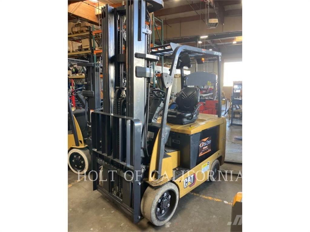 CAT MITSUBISHI EC30LN3 Empilhadores eléctricos