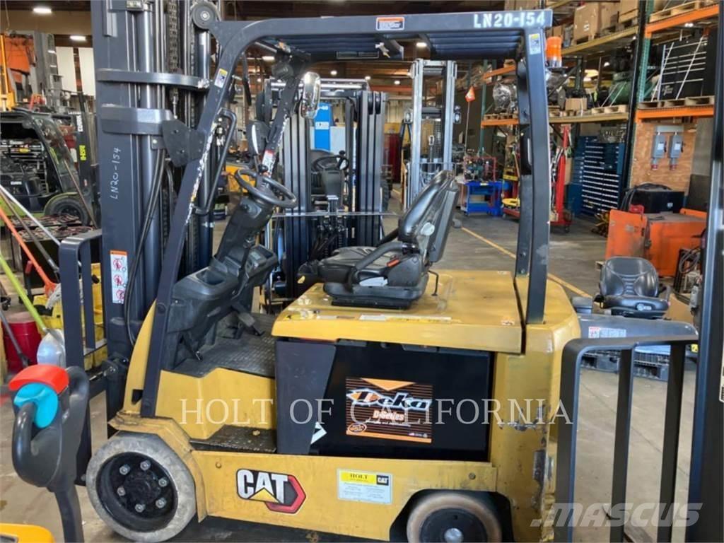 CAT MITSUBISHI EC30LN3 Empilhadores eléctricos