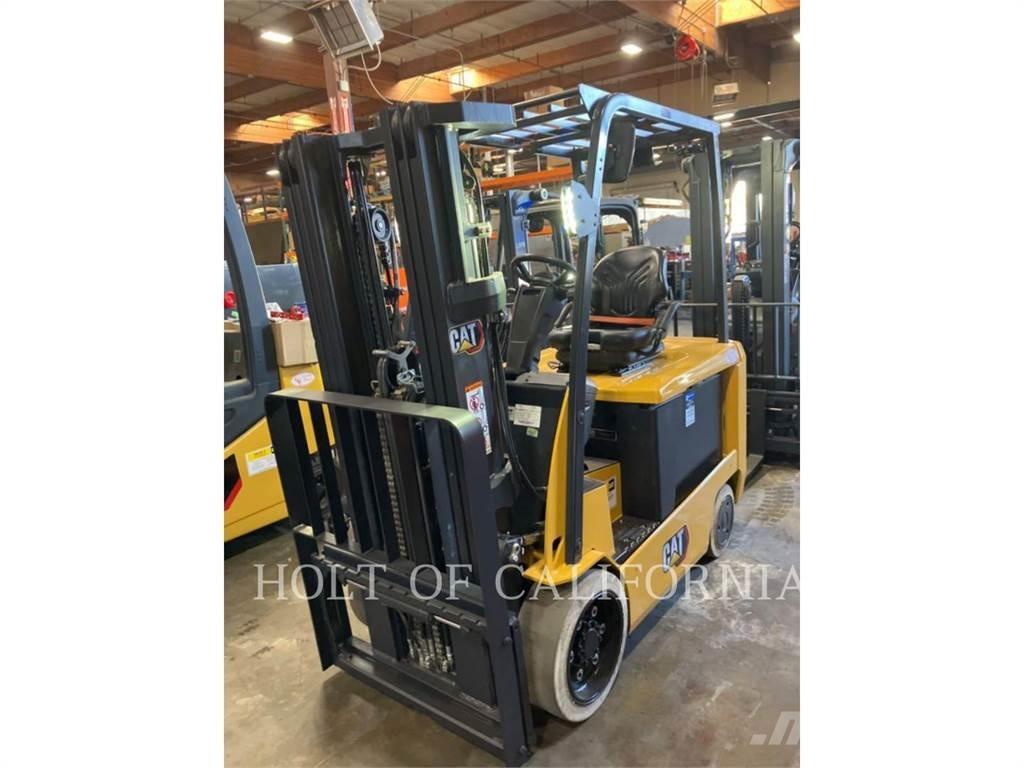 CAT MITSUBISHI EC30N3 Empilhadores eléctricos