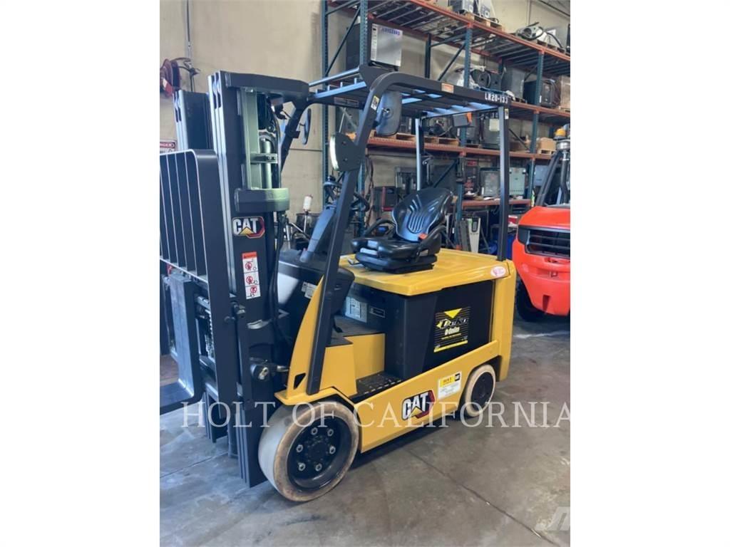 CAT MITSUBISHI EC30N3 Empilhadores eléctricos