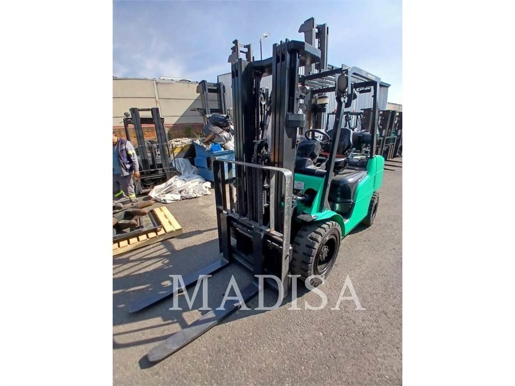 CAT MITSUBISHI FG30N-LP Empilhadores - Outros