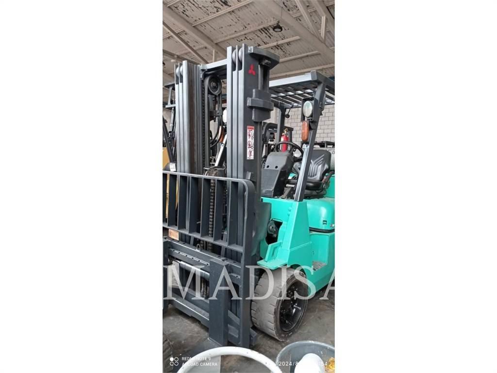 CAT MITSUBISHI FGC40K Empilhadores - Outros