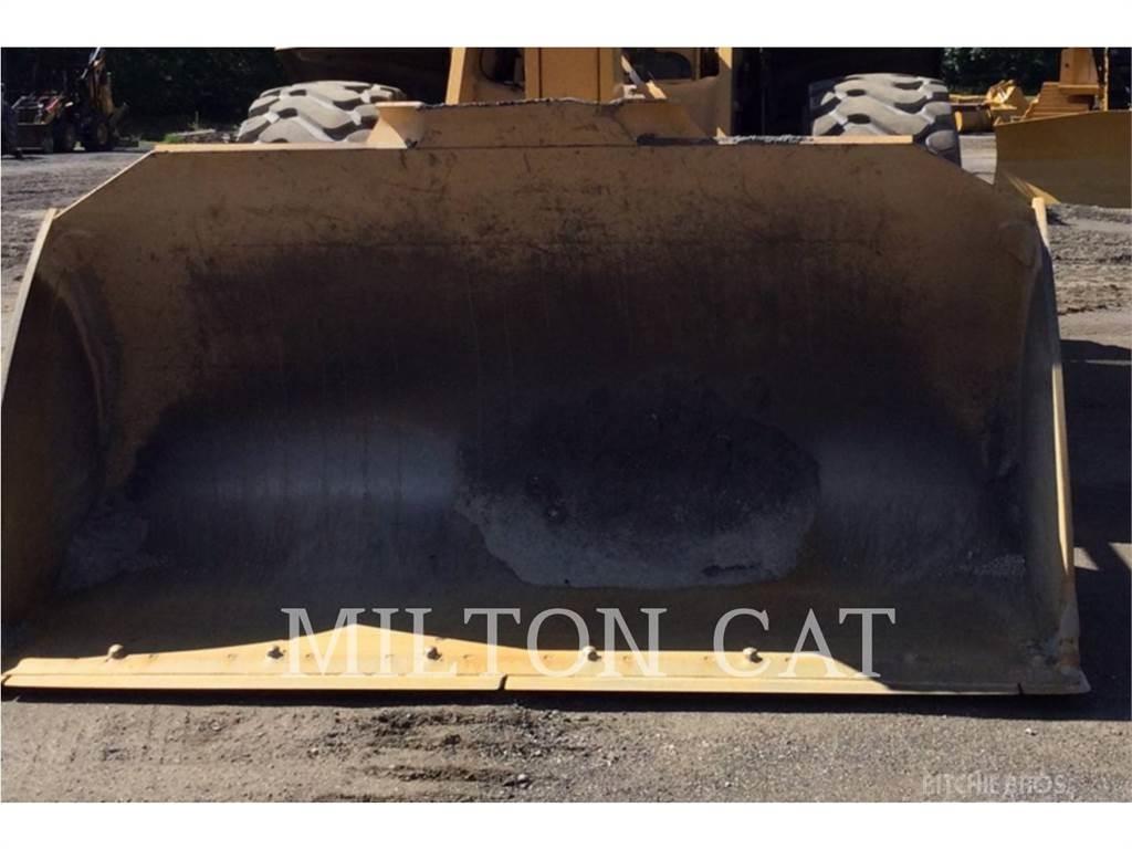 CAT PIN-ON 950 BUCKET Baldes
