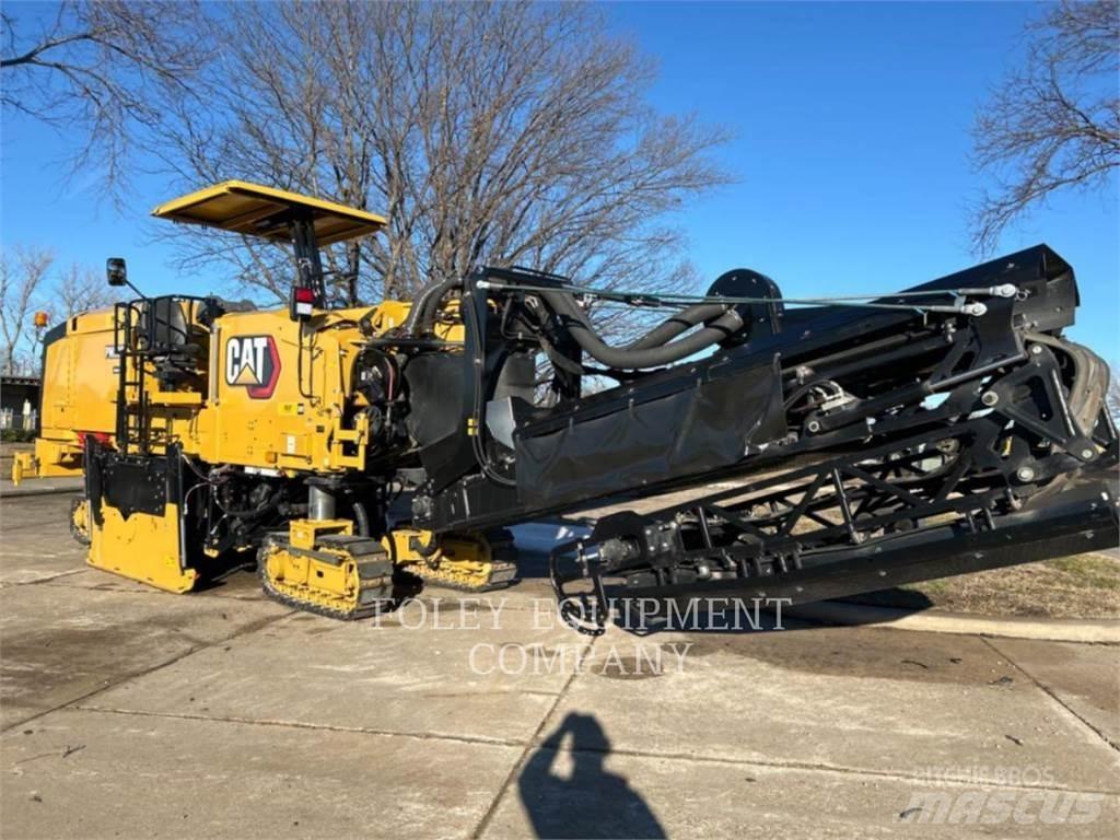 CAT PM822 Pavimentadoras de asfalto