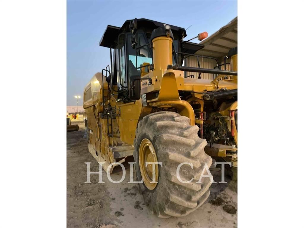 CAT RM800 Recicladores de asfalto