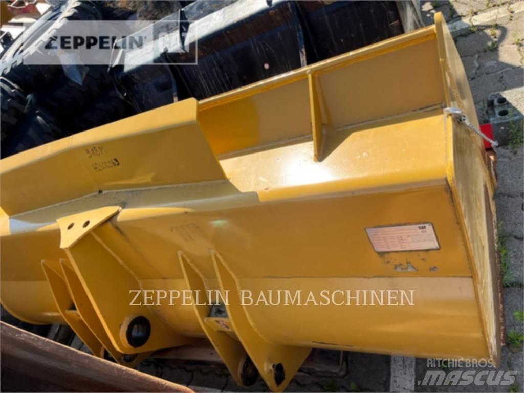 CAT SCHAUFEL CAT 918M Baldes