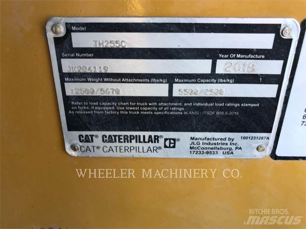 CAT TH255C CB Manipuladores telescópicos