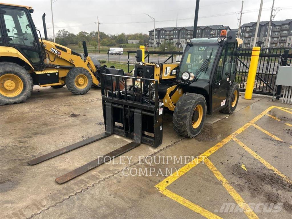 CAT TH255CC Manipuladores telescópicos