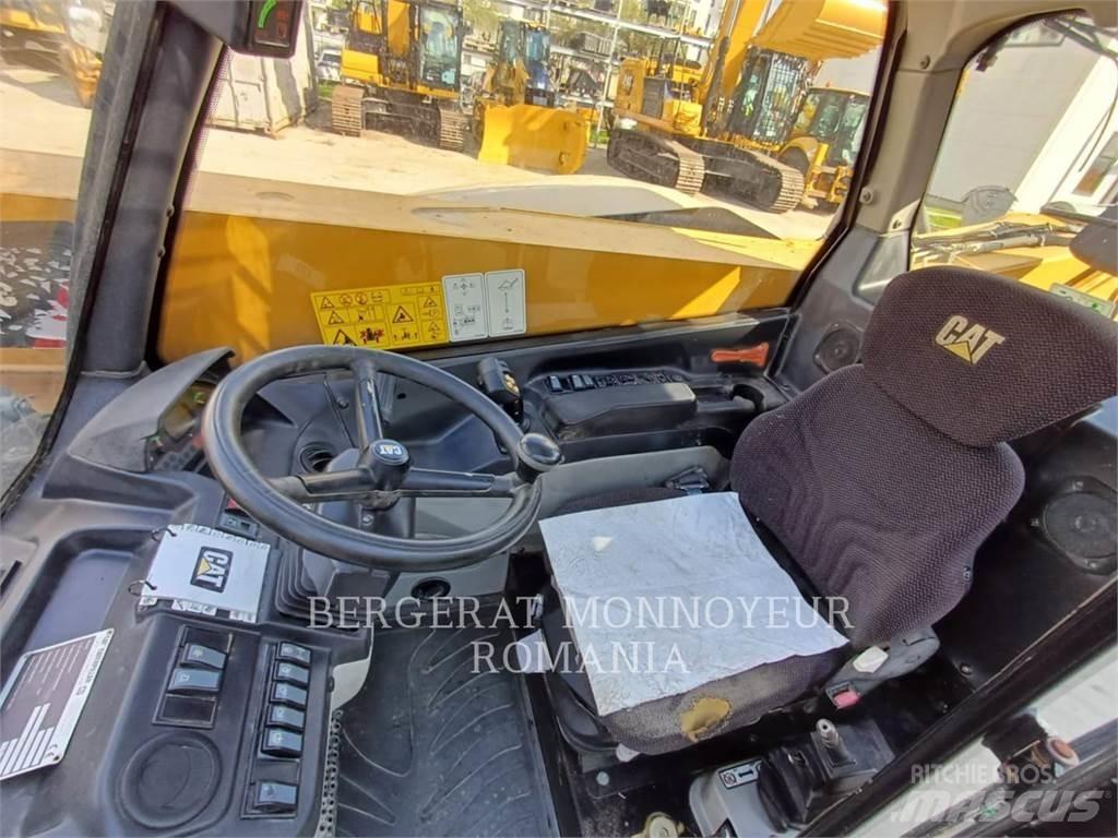 CAT TH407C Manipuladores telescópicos