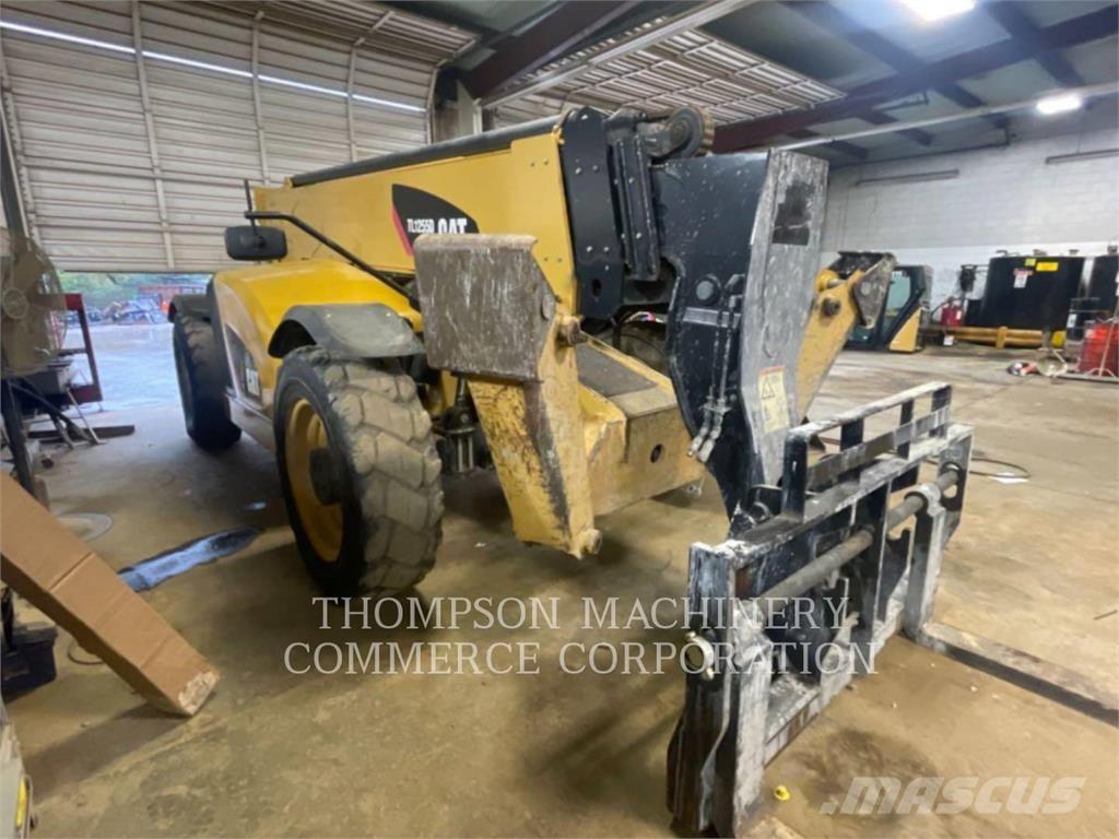 CAT TL1255D Manipuladores telescópicos