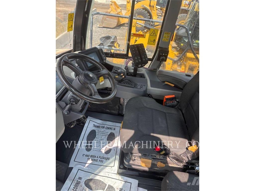 CAT WT 740 GC Camiões-cisterna