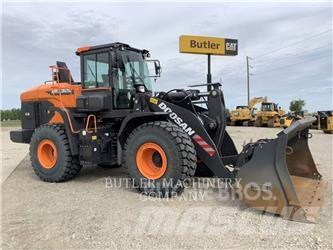 Doosan DL320-7 Pás carregadoras de rodas