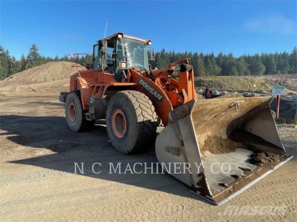 Doosan DL420-3 Pás carregadoras de rodas