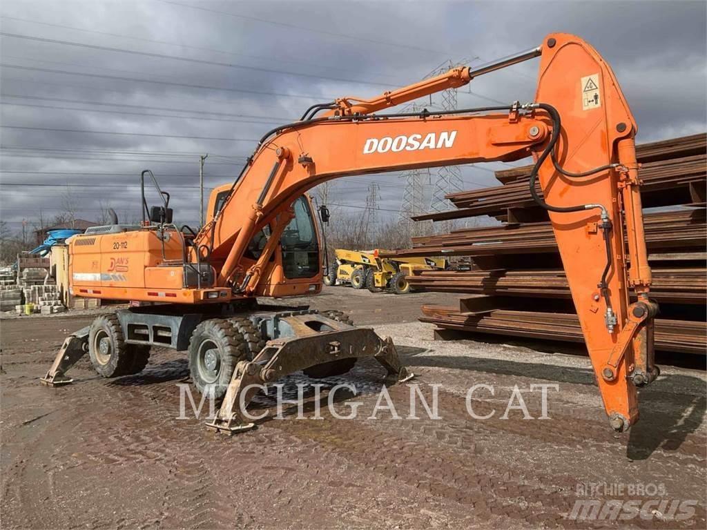 Doosan DX210W Escavadoras de rodas