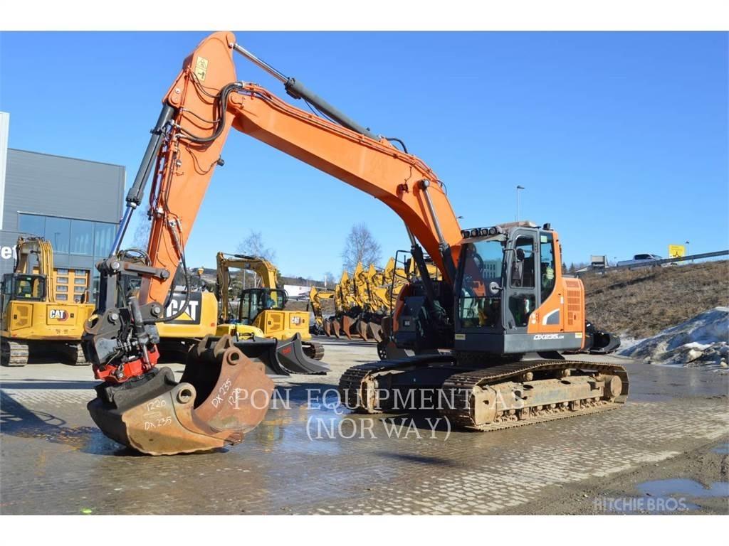 Doosan DX235 Escavadoras de rastos