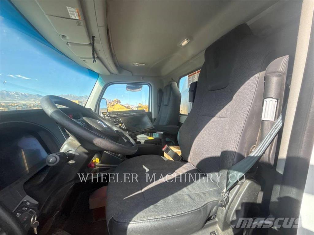  E.D. ETNYRE DIST 3500 Pulverizadores de betume