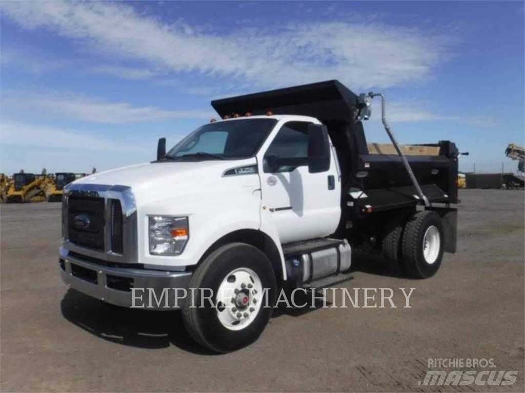 Ford / New Holland F750 Camiões-cisterna