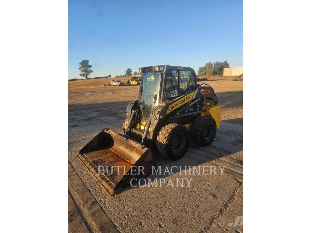 Ford / New Holland L318 Carregadoras de direcção deslizante