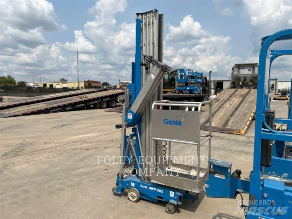 Genie AWP36SDC Elevadores de tesoura