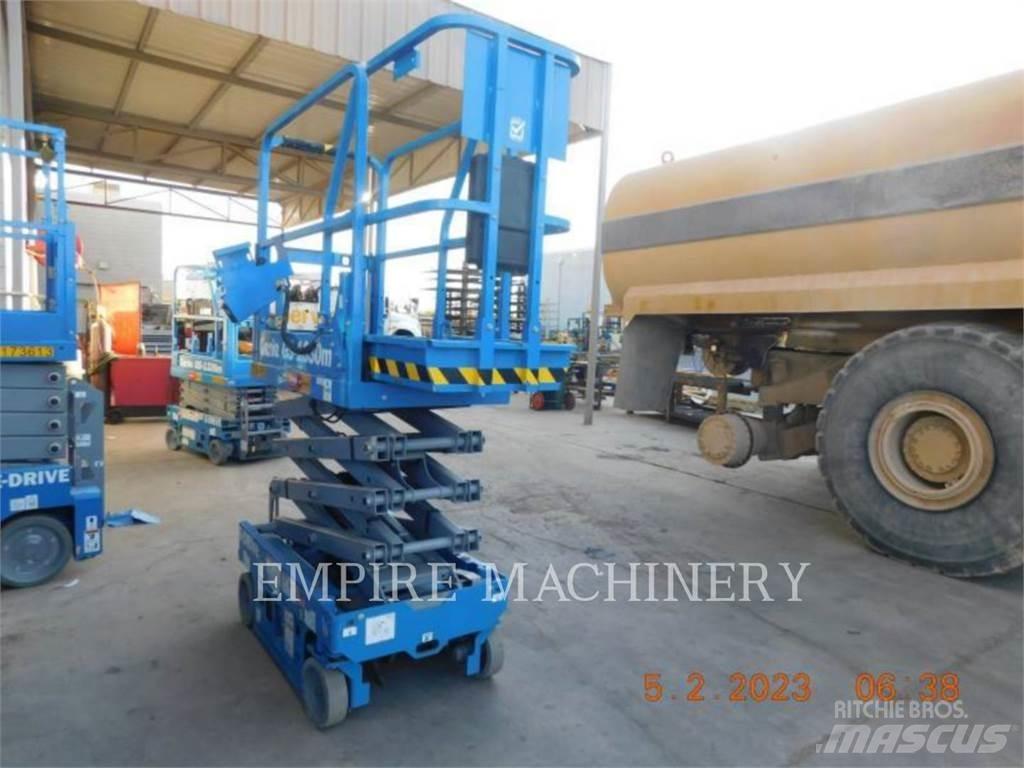 Genie GS1330 Elevadores braços articulados
