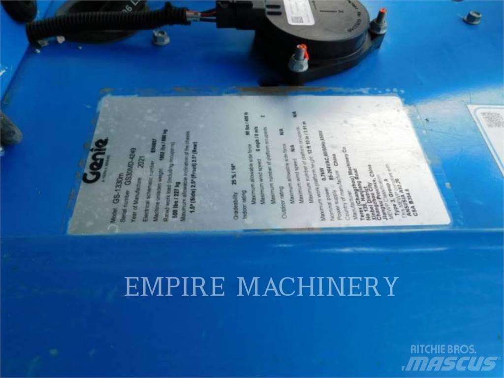 Genie GS1330 Elevadores braços articulados
