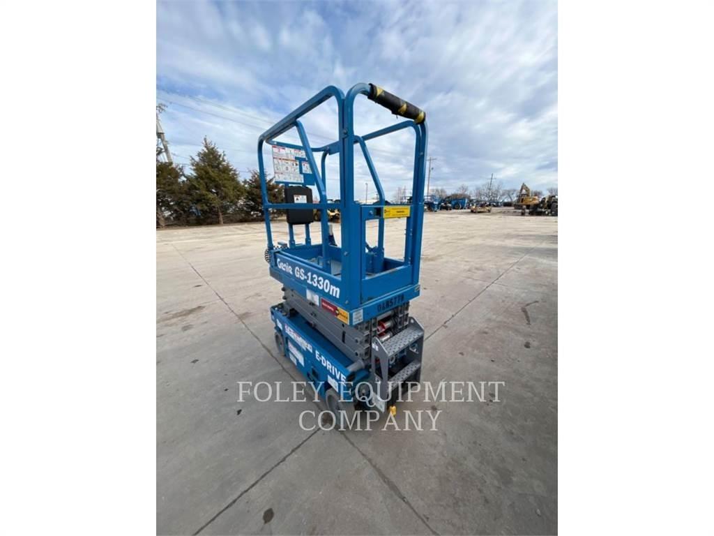 Genie GS1330 Elevadores de tesoura