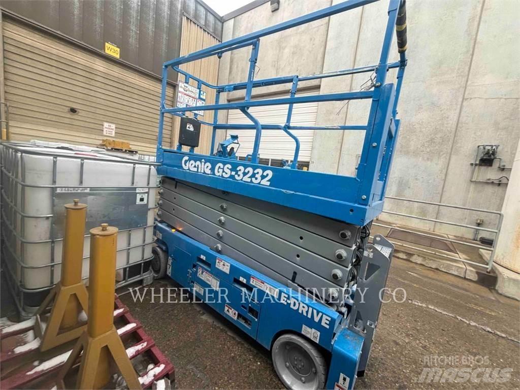 Genie GS3232 Elevadores de tesoura