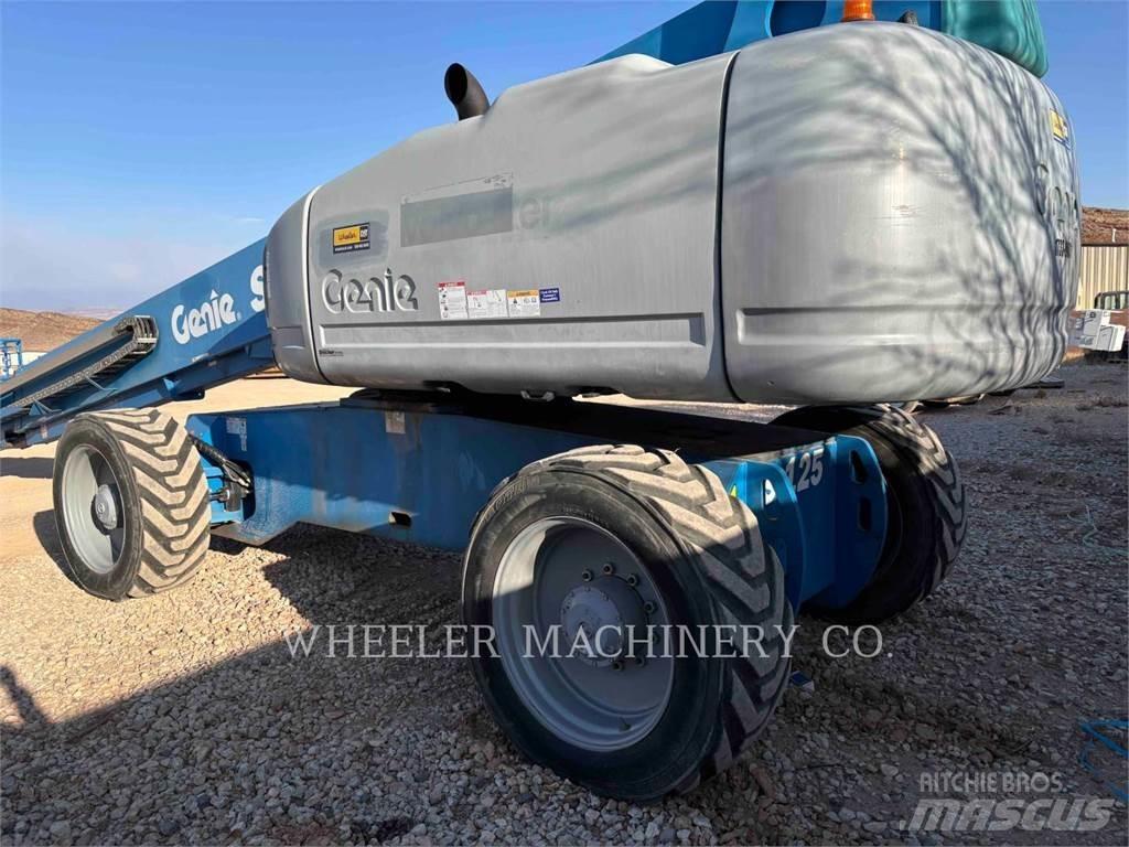 Genie S-125 Elevadores braços articulados