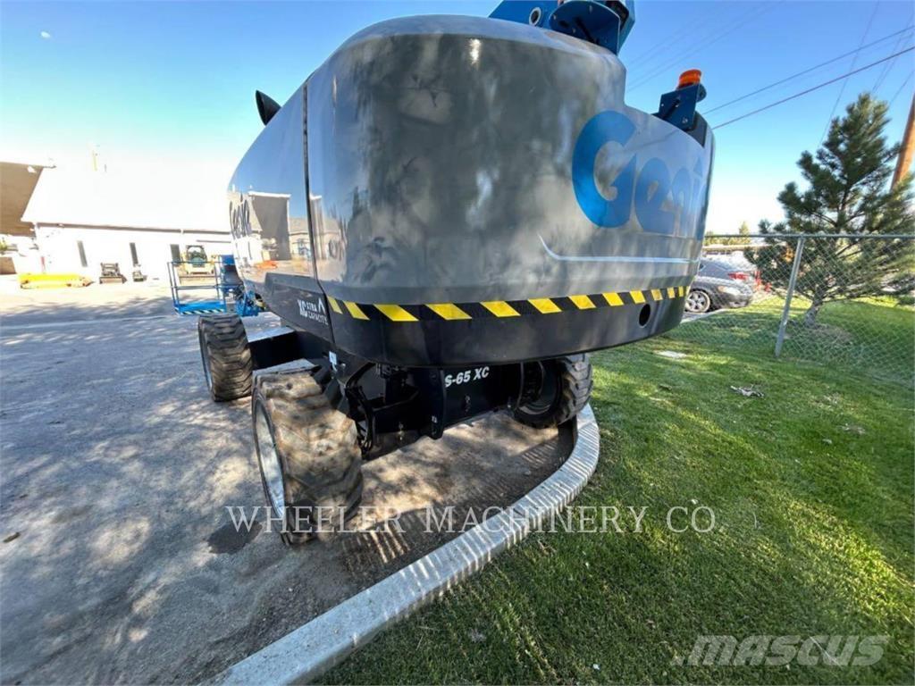 Genie S65XC LP Elevadores braços articulados