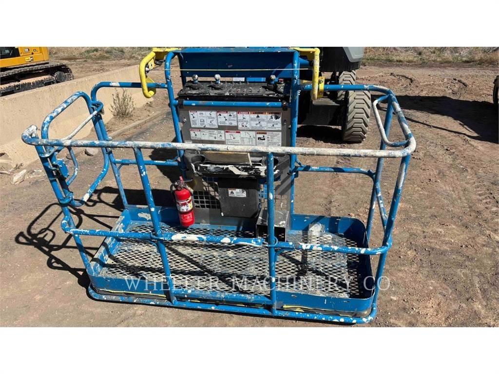 Genie Z45 XC Elevadores braços articulados