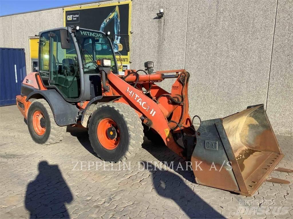 Hitachi ZW95 Pás carregadoras de rodas