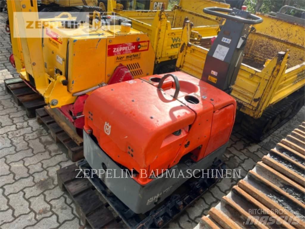 Husqvarna FS250 Cortadores