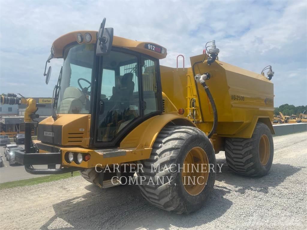 Hydrema HYD 912HM Camiões-cisterna