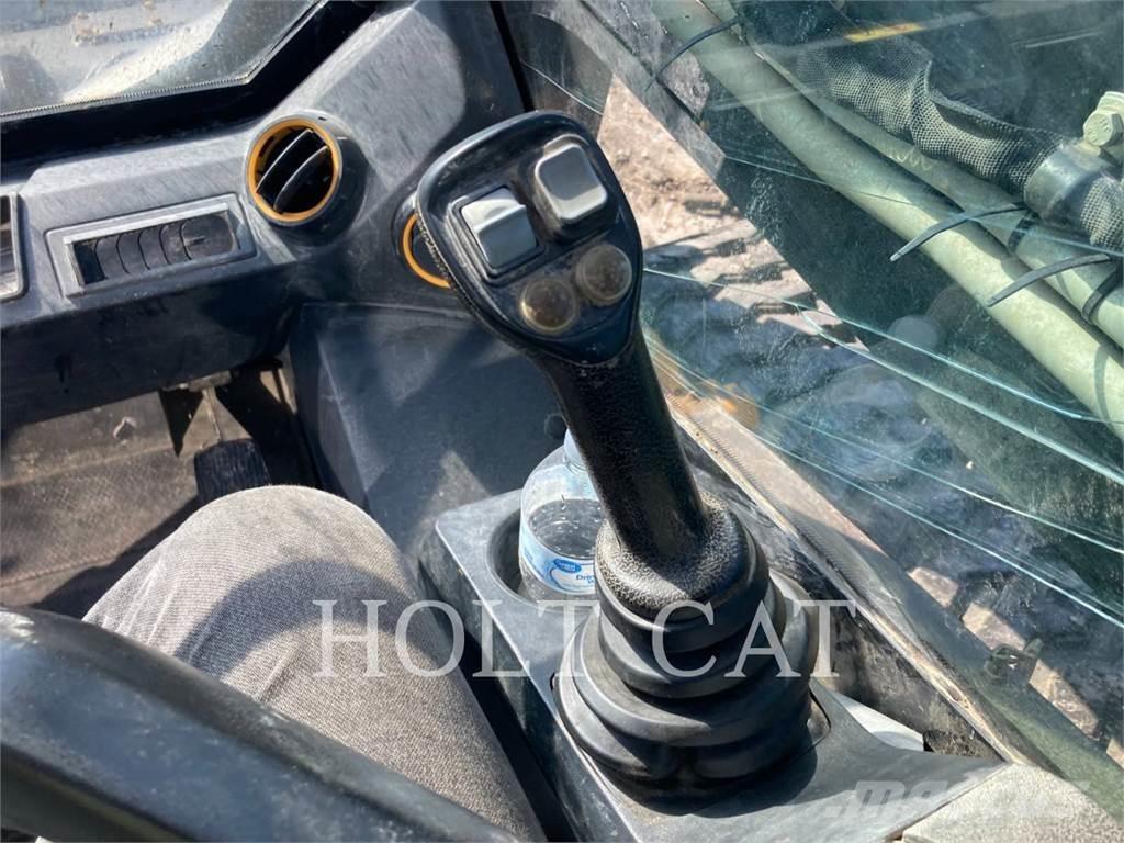 JCB 270T Pás Carregadoras de rastos