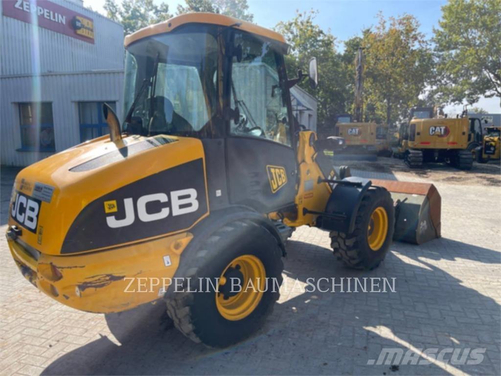 JCB 406 Pás carregadoras de rodas