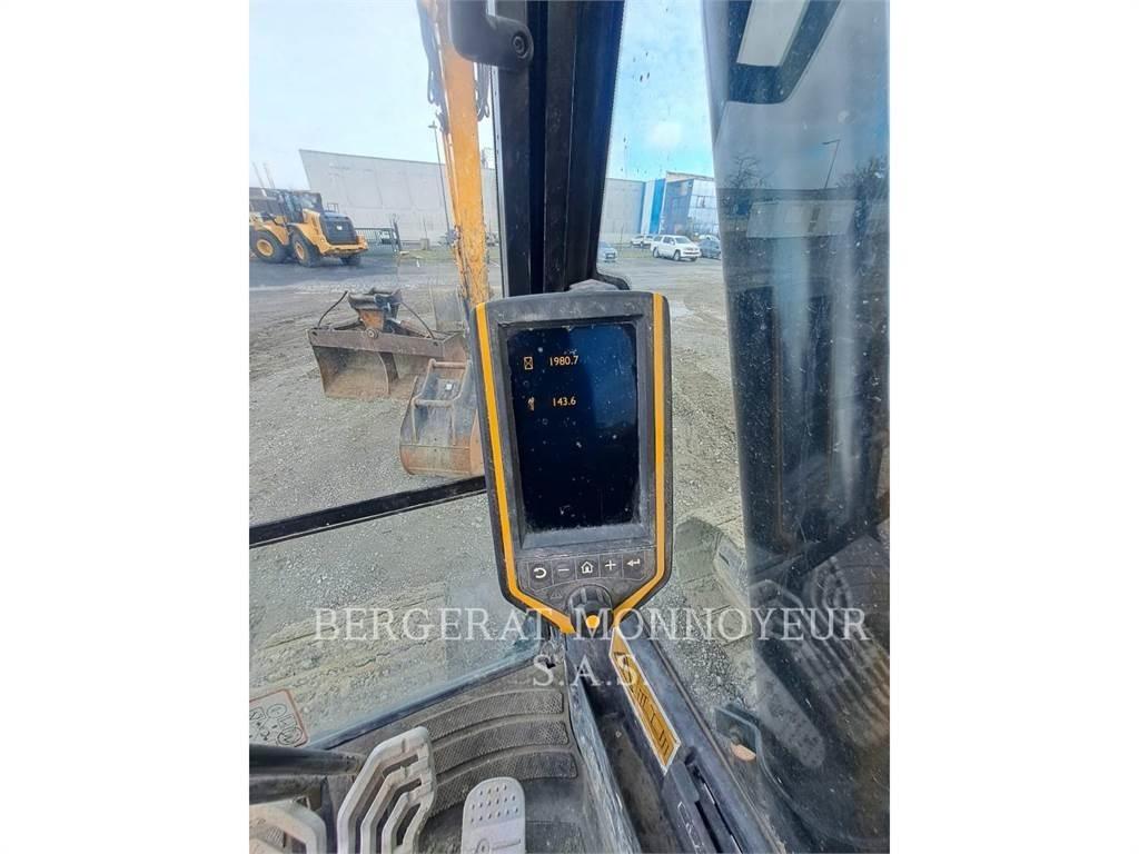 JCB JS180LC Escavadoras de rastos