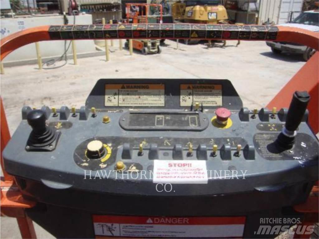JLG 1200SJP Elevadores braços articulados