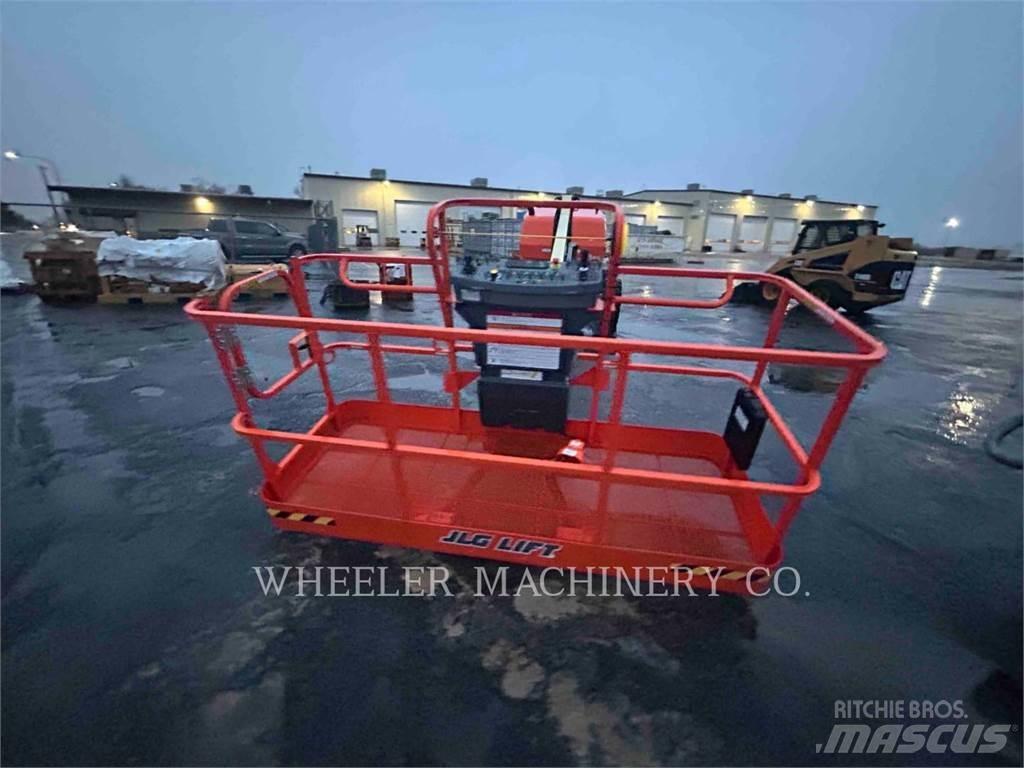 JLG 460SJ SP Elevadores braços articulados