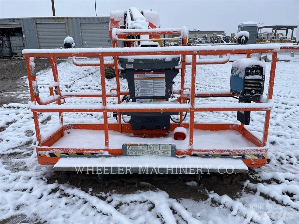 JLG 670SJ SL Elevadores braços articulados