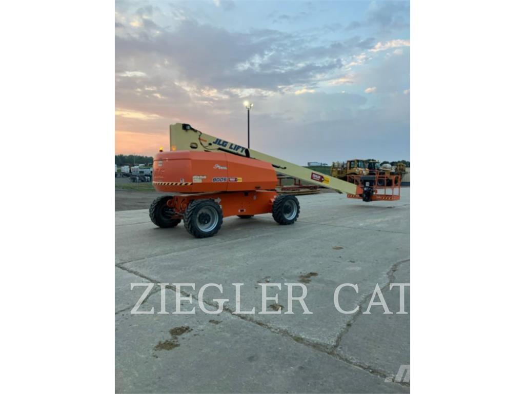 JLG 800S Elevadores braços articulados