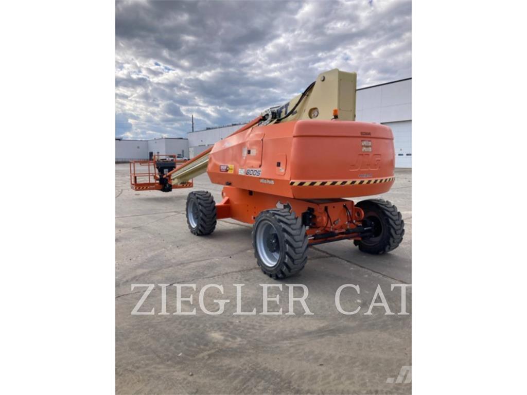 JLG 800S Elevadores braços articulados