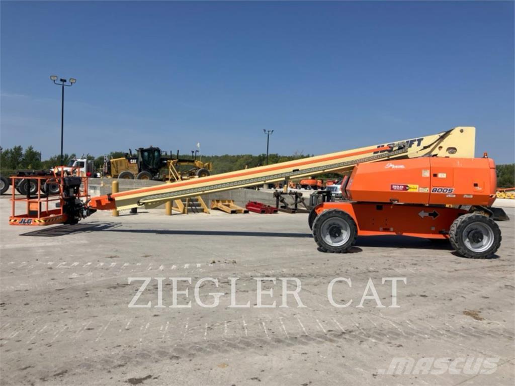 JLG 800S Elevadores braços articulados