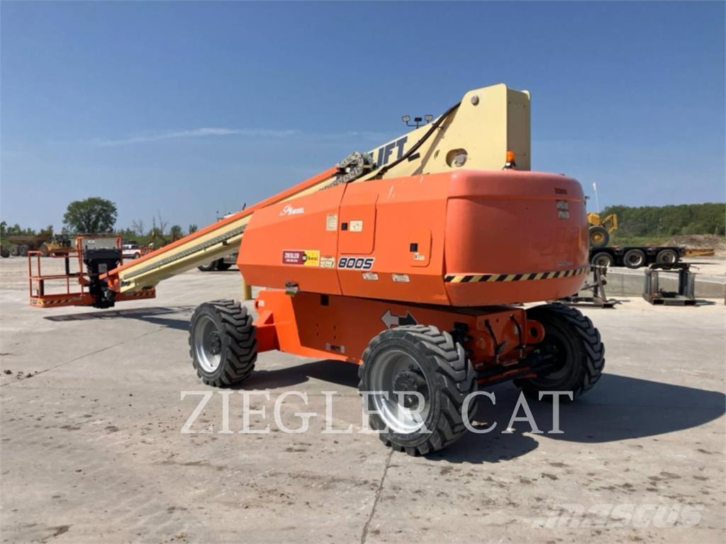 JLG 800S Elevadores braços articulados