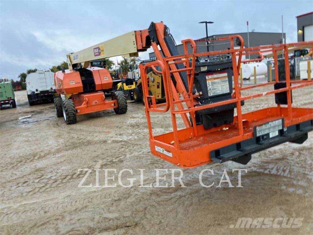 JLG 860SJ Elevadores braços articulados