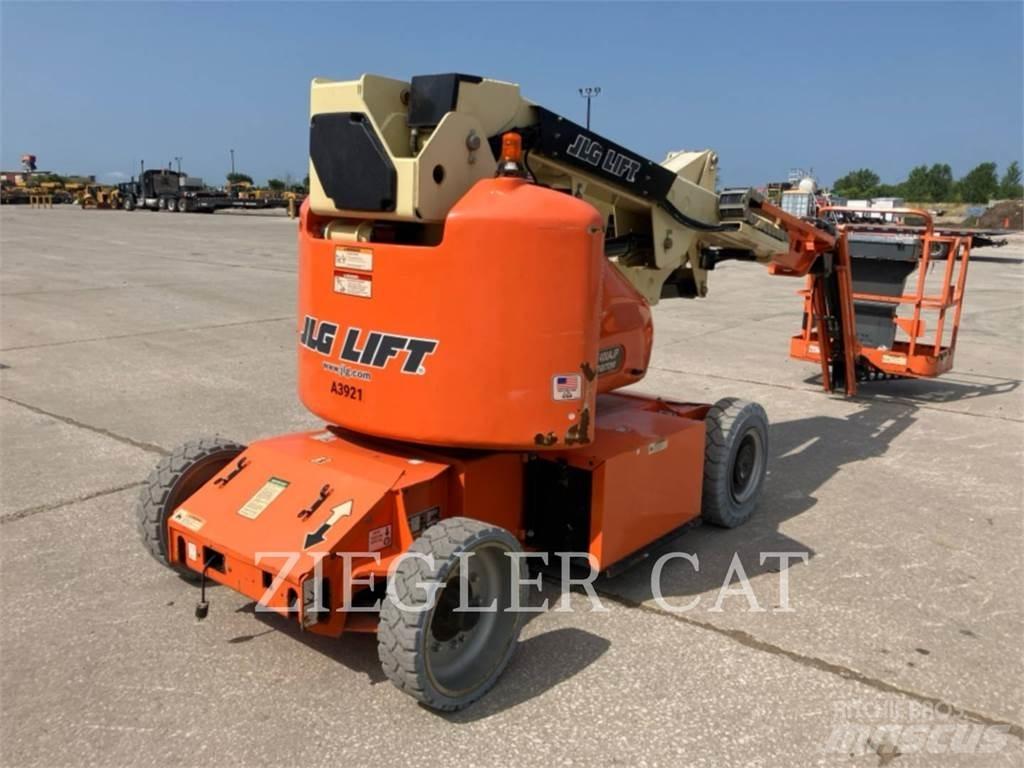 JLG E400AJPN Elevadores braços articulados