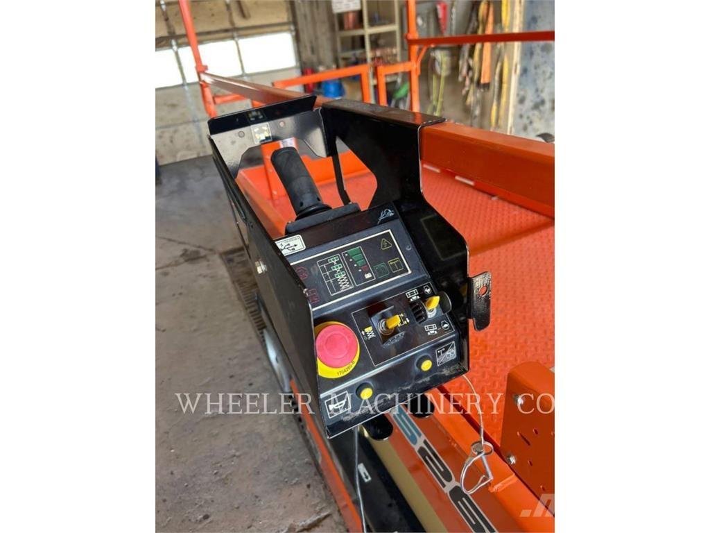 JLG ES2646 Elevadores de tesoura