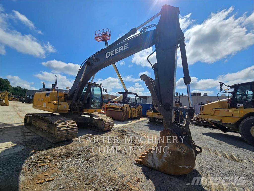 John Deere 210G Escavadoras de rastos