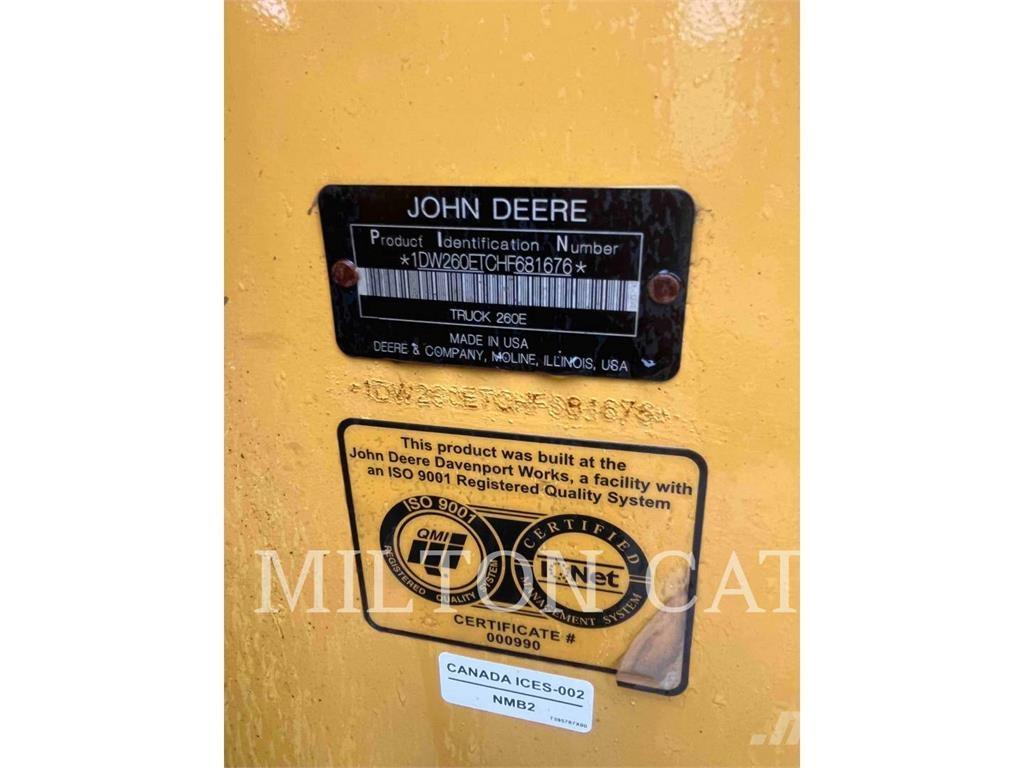 John Deere 260E Camiões articulados