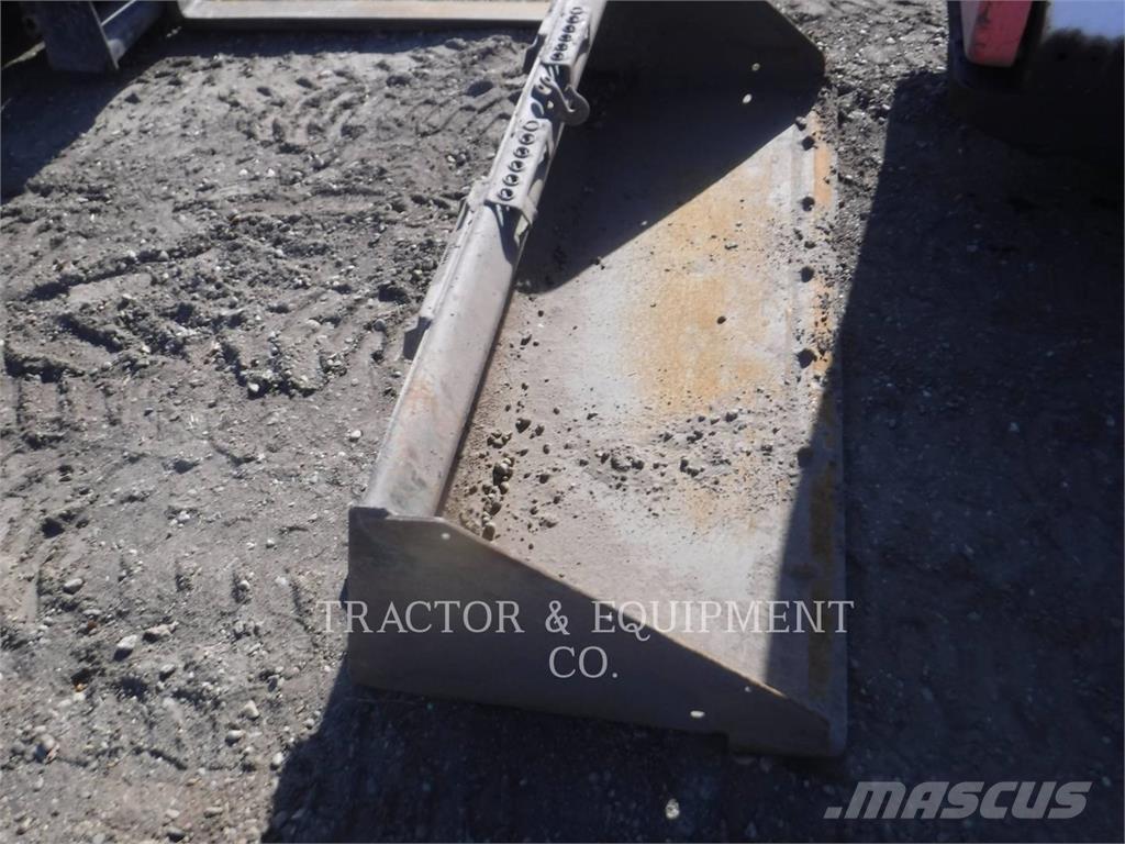 John Deere 320E Carregadoras de direcção deslizante